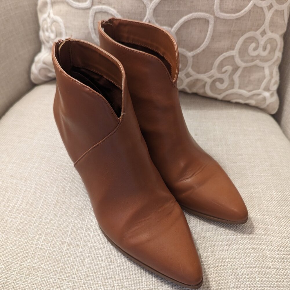 Qupid Cognac Pointed Booties Size 8.5 - image 2